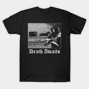 Death Awaits - Spooky Goth Halloween Horror T-Shirt